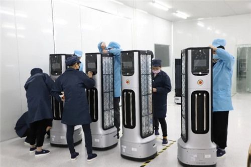 深蘭科技首批LG智能機器人成功交付，智能機器人技術再創里程碑